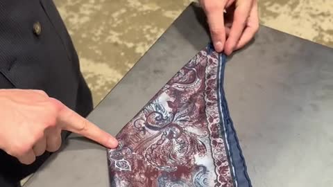 How to fold a pocket square