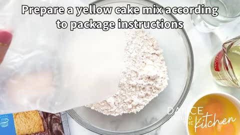 How to Make Twinkie Cake