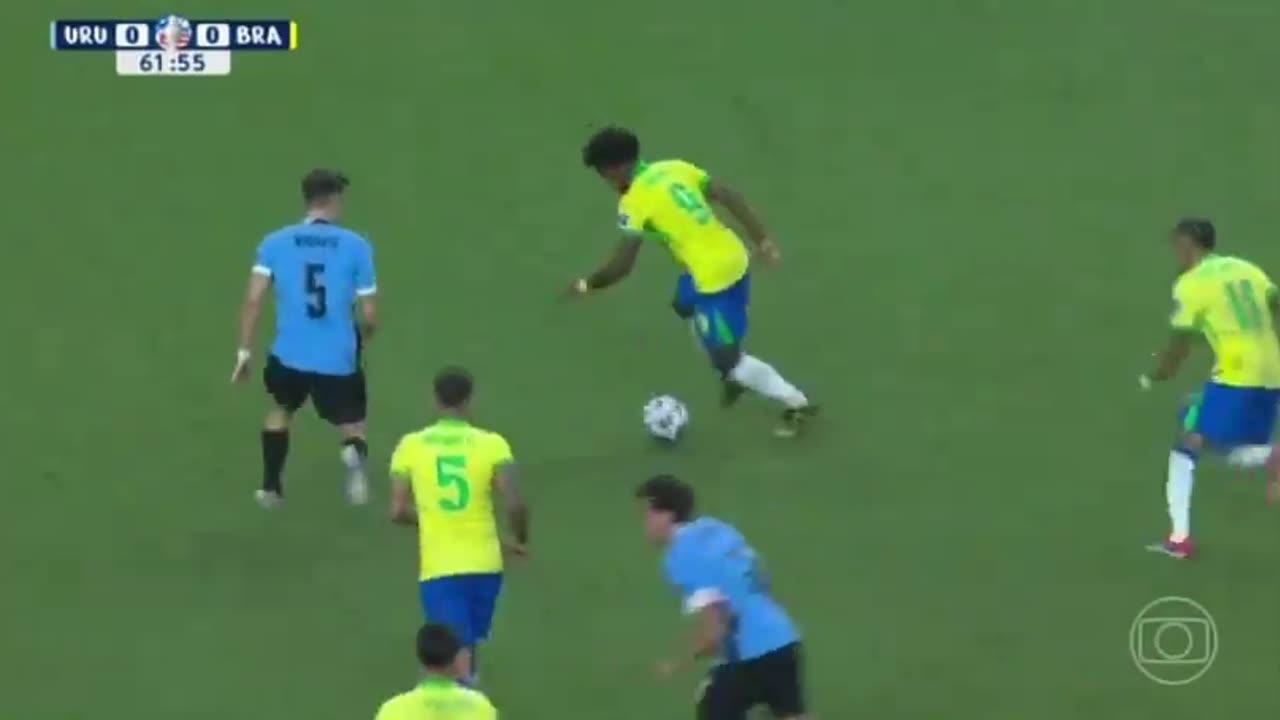 Endrick lost against Uruguay