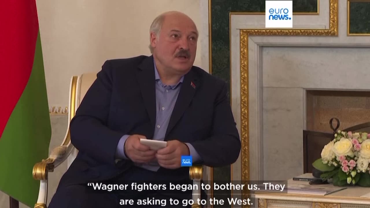 Leader of Belarus meets with Putin