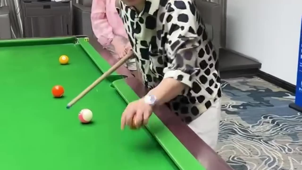 Funny Video Billiards