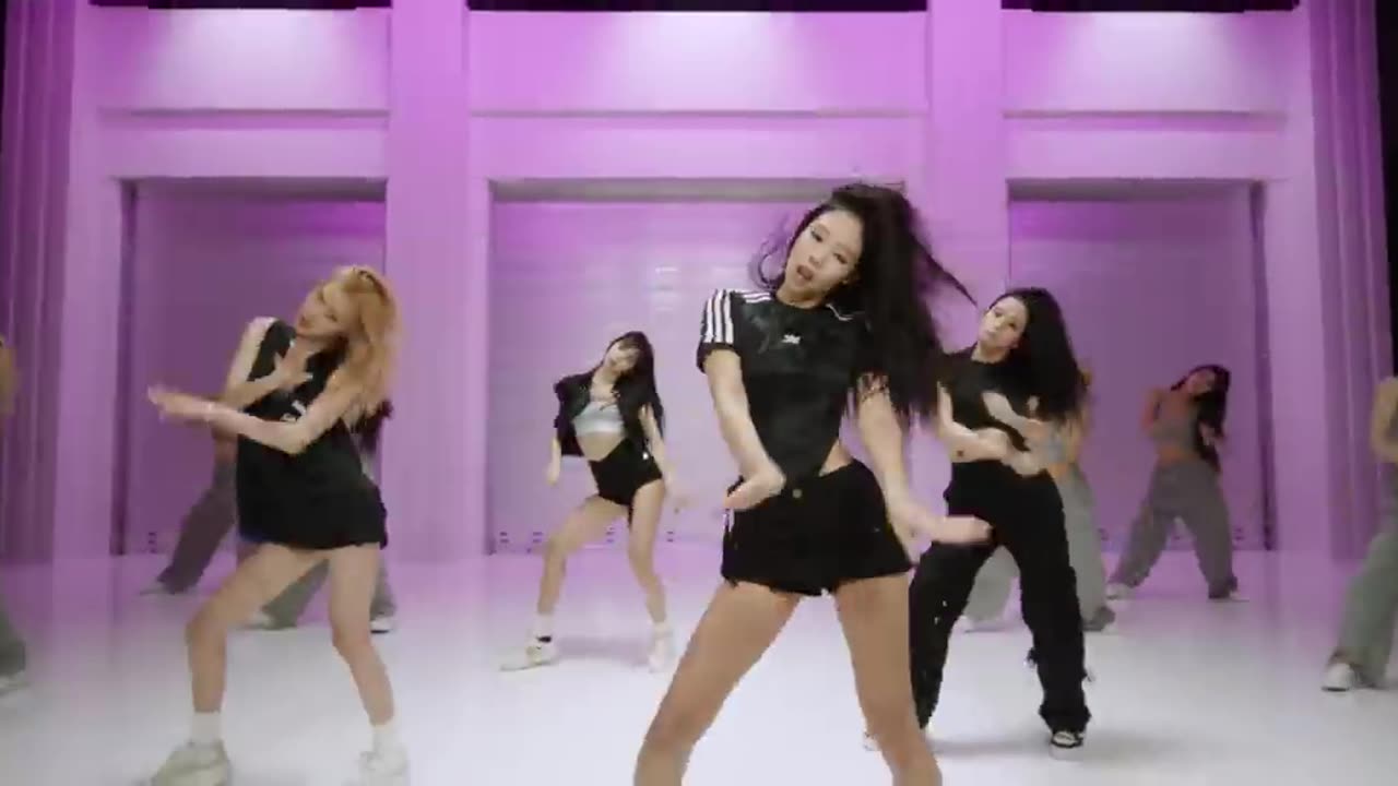 Blackpink beautiful girl dance, shut down