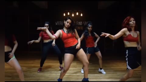 Cheez Badi _ Machine _ The BOM Squad _ Jazz Choreography by Radhika Mayadev