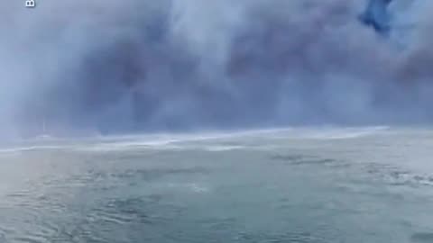 Aerial footage shows Hawaii wildfire