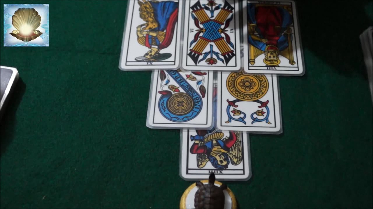 Tarot Interactivo ¿Qué piensa mi suegra de mí?