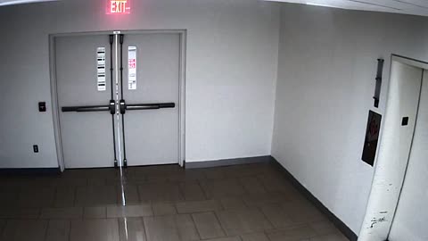 8472OHOB01FreightElevator_2021-01-06_14h20min01s450ms.mp4