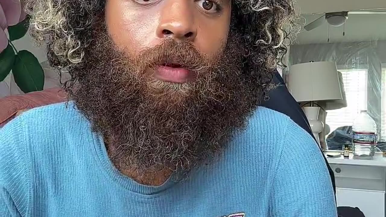 Pita Chips and Sandwich Live with Rock Mercury