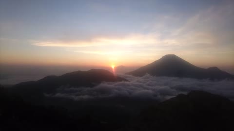 SUNRISE16 | #5 pemandangan indah di puncak gunung