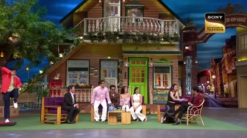 Bachelor Life - International Beauties को सामने देख बहक गया Kapil का दिल -