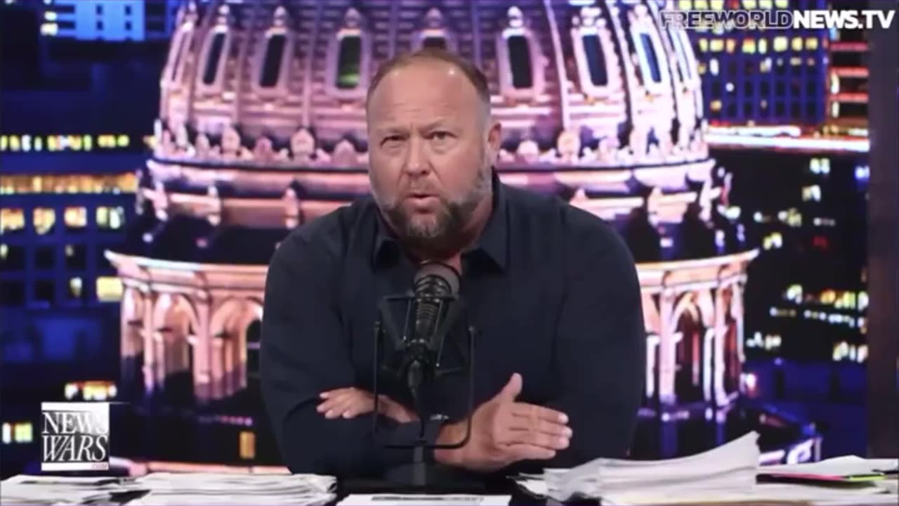 (October 2021) Alex Jones predicts a giant war starting in February 2022