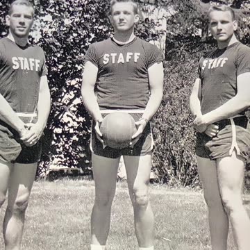 TRUMP💜🥇A NATIONAL ATHLETE❤️🏅LOVES SPORTS💙LOVES FOOTBALL🇺🇸🏈🏆⭐️