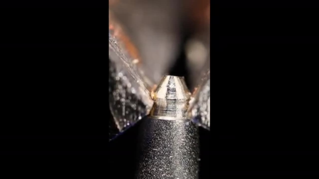 The best close-up ASMR videos from objects
