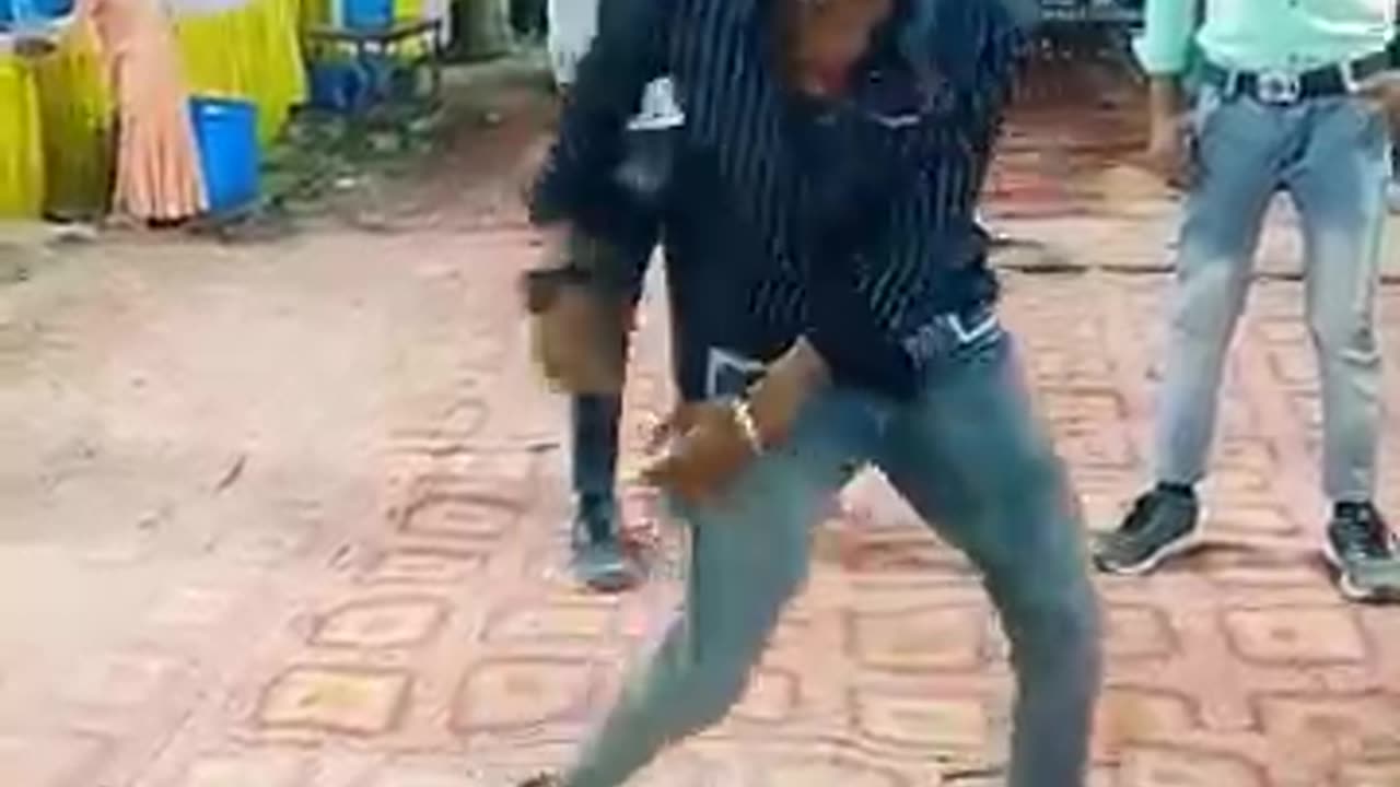 Kamriya gole gole