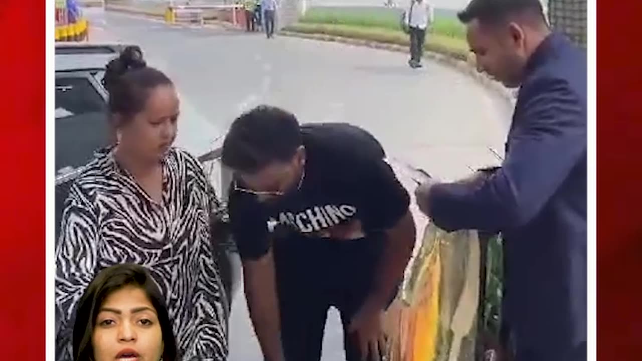 తల్లి ఆశీస్సులు తీసుకుని.. #rishabhpant taking blessing from his #mother #viralvideo | FBTV NEWS