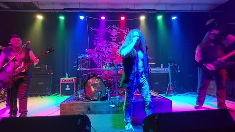 Salem's Childe "No Peace"