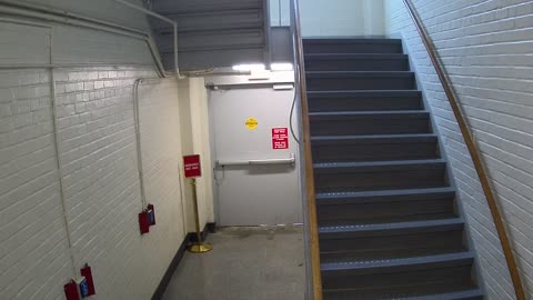 3872FHOB01Stair8_2021-01-06_14h31min57s773ms.mp4