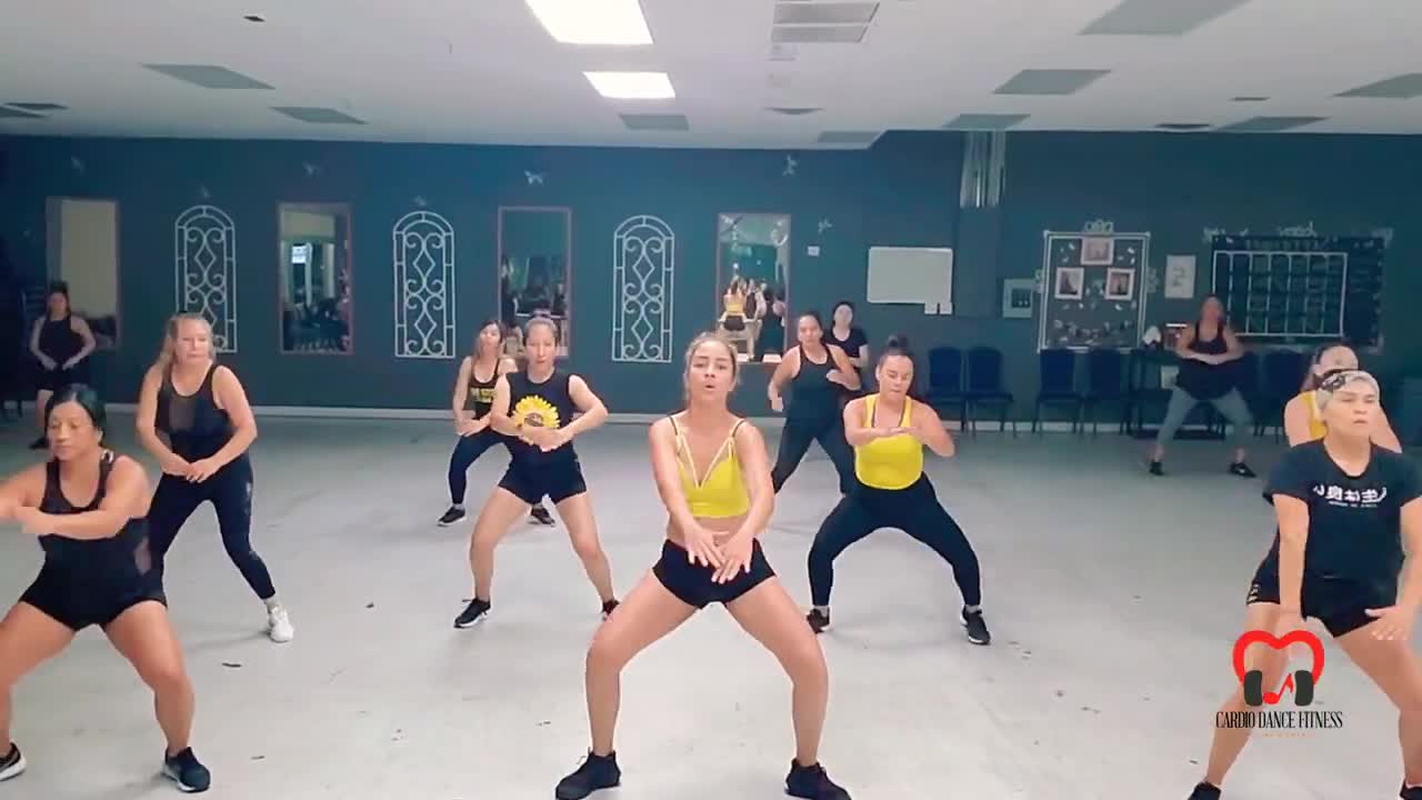 DADDY YANKEE (MEGA) DJ PAPU - CARDIO DANCE FITNESS CHOREOGRAPHY