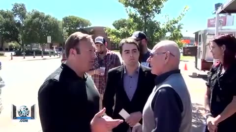 Anti-Gunners Freak Out When Confronted With Facts 2013 Alex Jones