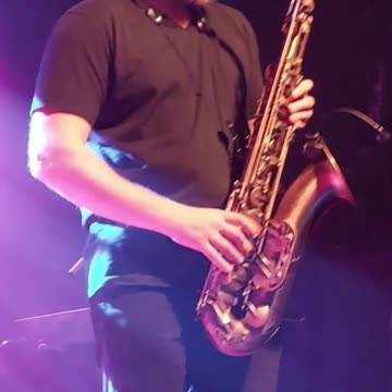 Mike Quinn (Doom Flamingo) - LIVE @ Barrelhouse Ballroom (Short 8)