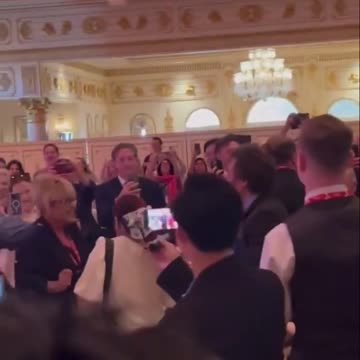 Tango Trump (Melie 🇦🇷) at Maralago last night..