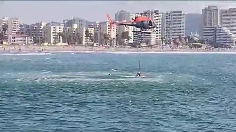 RESCATE EN PLAYA LAS GAVIOTAS