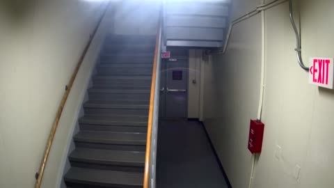 3866FHOB01Stair11_2021-01-06_17h00min01s273ms.mp4