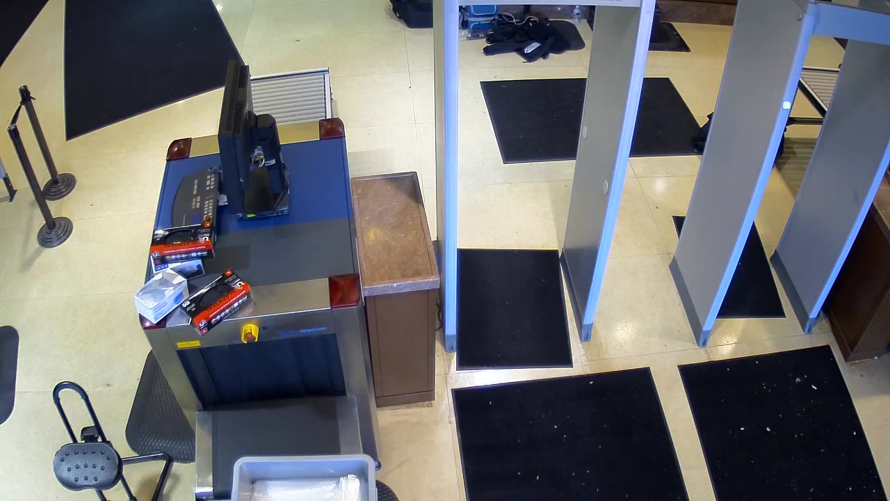 7136CVCULNScreeningMetalDet3_2021-01-06_13h00min00s863ms.mp4