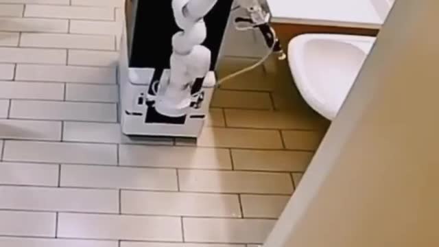 robot doing cleaning