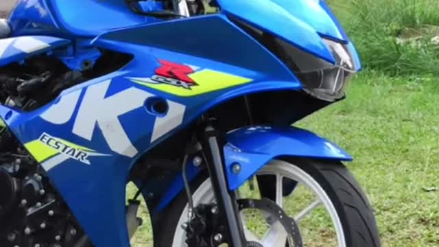 GSX R150 BLUE