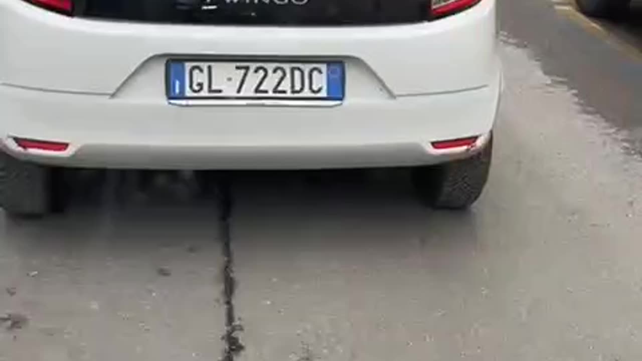 🛑Verona - Telecamere mobili che fanno multe alle auto in sosta.