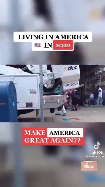 MAKE AMERICA GREAT AGAIN.