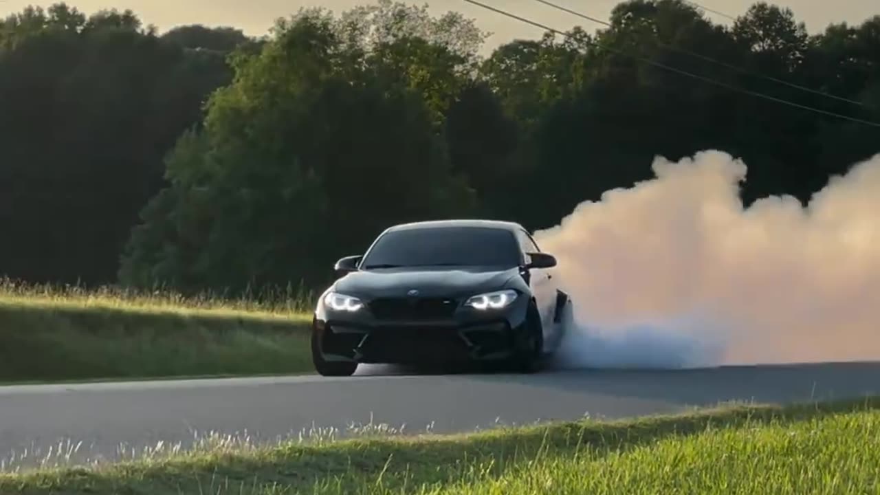 Smoke it 💨 BMW M2?