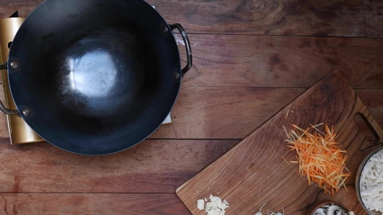 How to : Make Stir Fried Udon Noodles with Prawn | Yaki Udon with Prawn Recipe