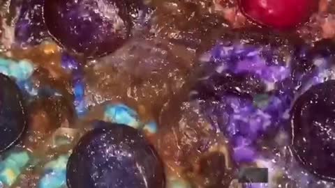 Pizza from another world for you 🛸 🪐