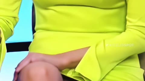 Kiara pussy show 🔥
