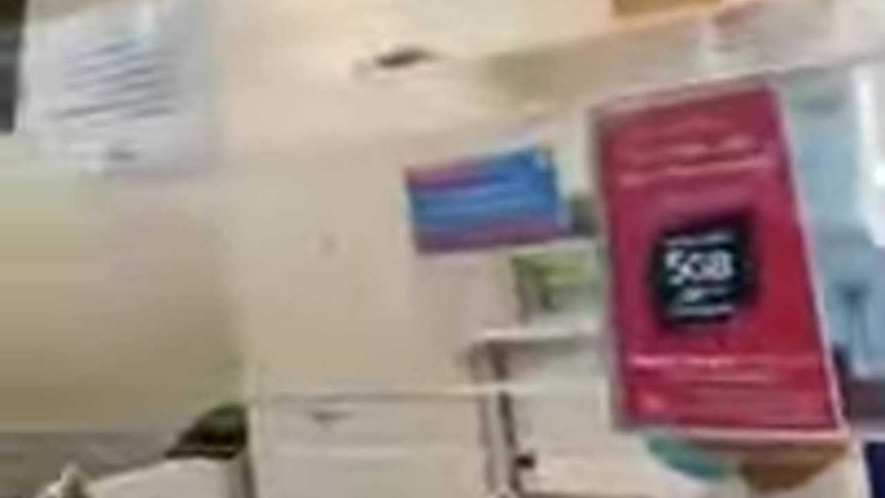 אפליה בגלל מסכה בדואר