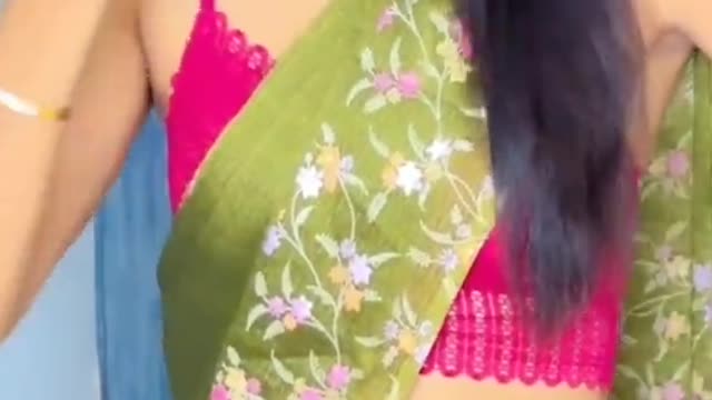 hot saree navel show || saree navel expose || #navel #shorts