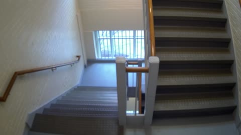 3896FHOB05Stair8_2021-01-06_15h59min03s123ms.mp4