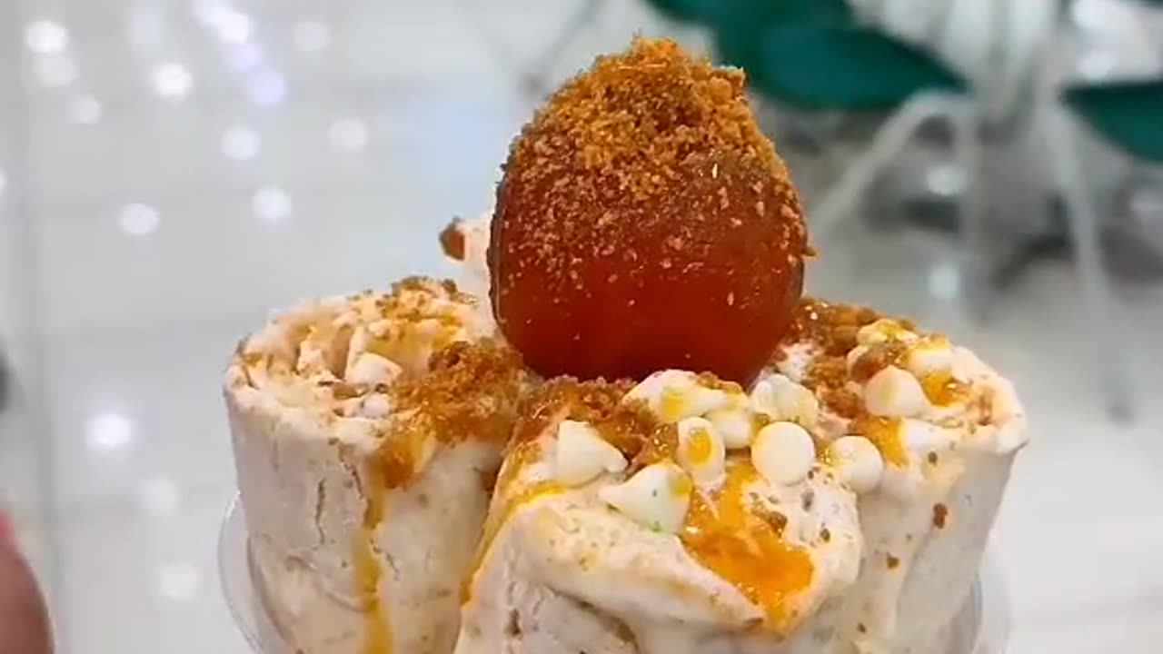 Gulabjamun ice rolls