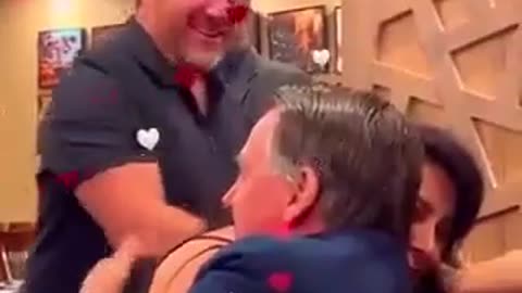 Alguns vídeos do Bolsonaro nos States.