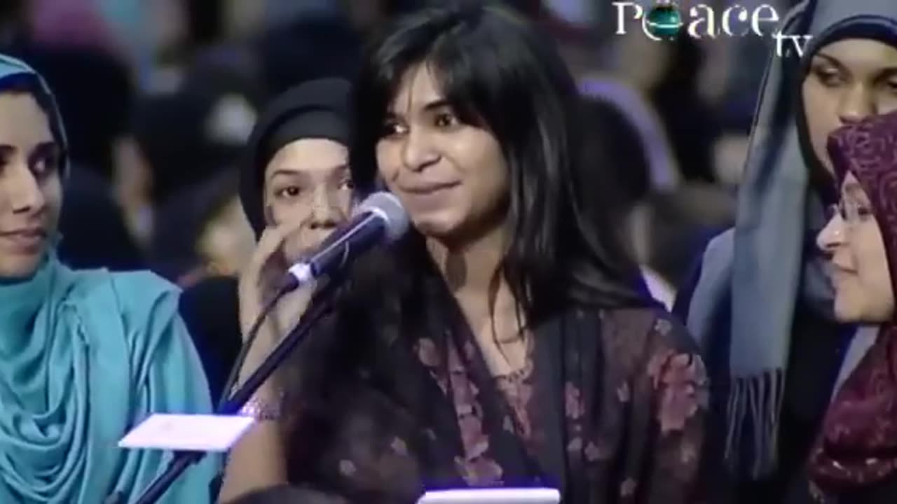 Christian Woman Challenges Zakir Naik And You Won’t Believe What Happens! #islam #drzakirnaik #viral