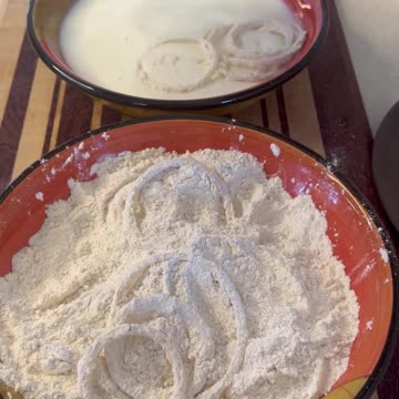 The Crunchiest Onion Rings Ever.