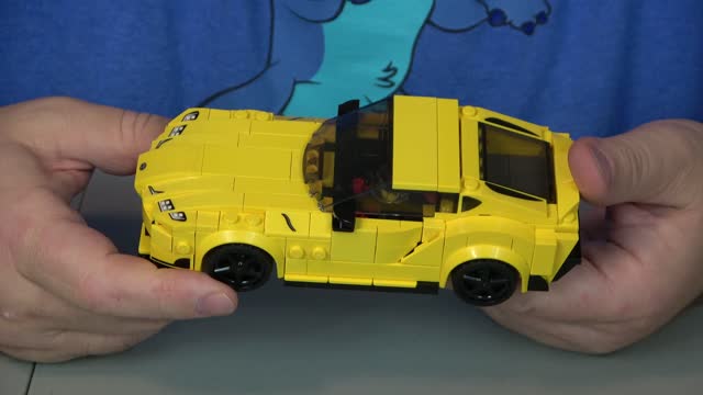 Unboxing Lego 76901 Toyota GR Supra