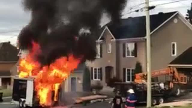 Feu remorque E.J. Bilodeau St-Georges