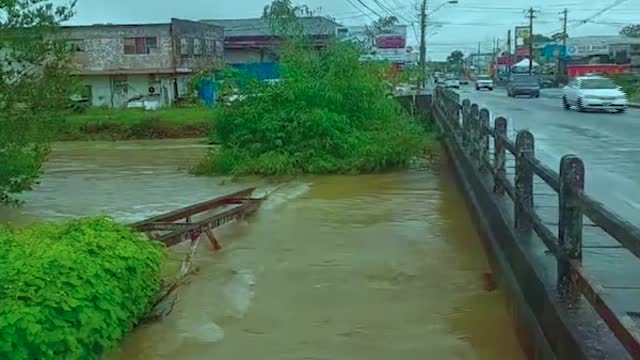 Heavy Rain Falls Causes Floods and Havoc. Trinidad Weather.