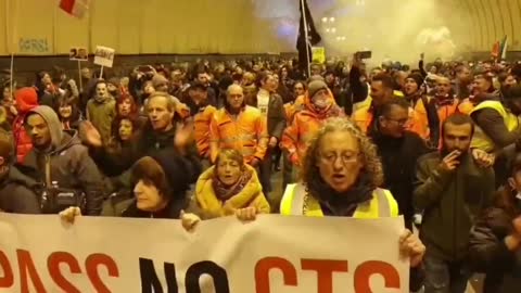 🇮🇹 ✊ The Italy Revolution NOW!