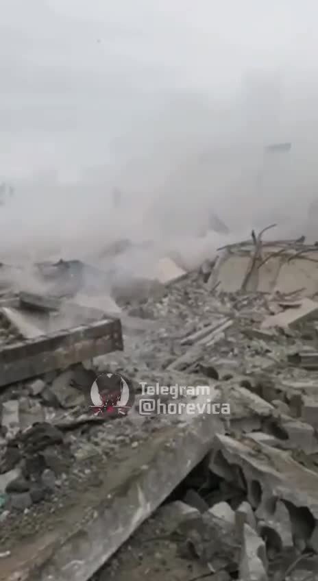 Minus 600 mobilised Ruzzian soldiers after Ukrainian attack on Makiivka.