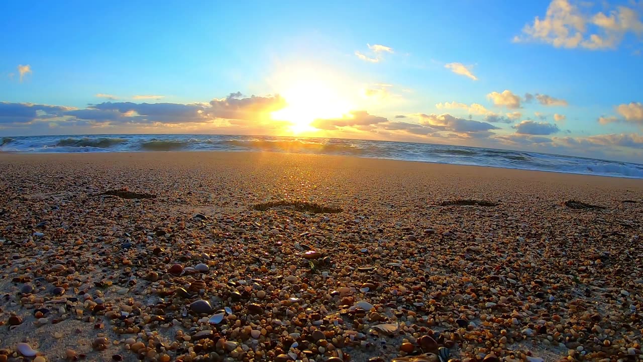 Morning Beach in Dubai😎 just watch this nature it's an Romantic View😍🥵