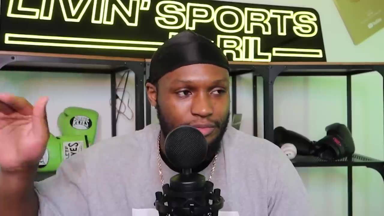 VIDDAL RILEY REACTS KSI's ELBOW KO..