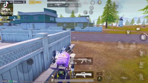 Pubg Mobile Clutch 1v4 Miss Am Noobs🥵